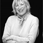 Suzy Walker Headshot